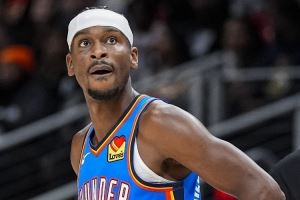 8-0!名记:雷霆要挑战勇士24胜0负开局还早 但已经有了那种势头