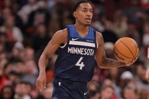 迪林厄姆:学习从心理层面解读比赛比较困难 我想赢球肯定能学会